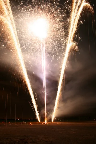 Feuerwerk zum 20. Geburtstag